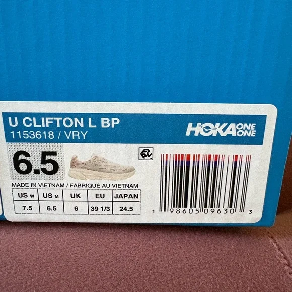 Hoka Vibrant Bloom Clifton - Picture 6 of 6